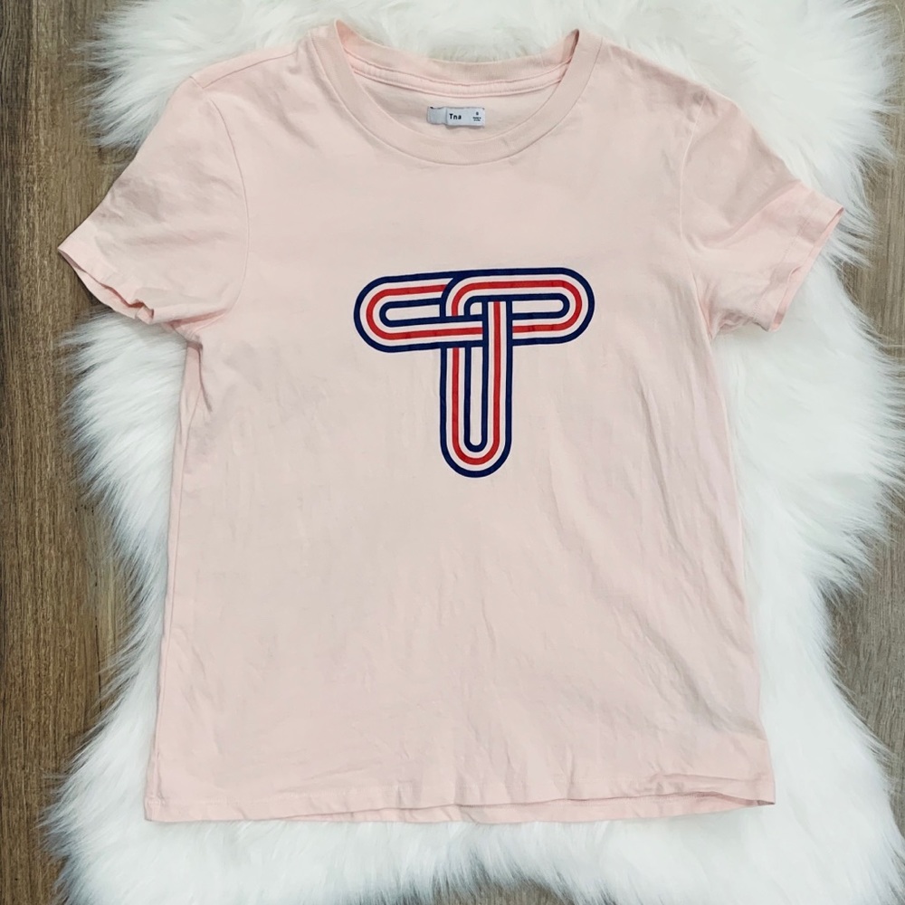Aritzia TNA t-shirt